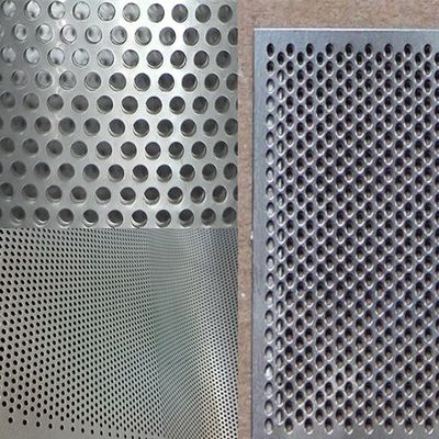 hoja de perforación de la malla, fábrica directa perforada de la hoja de metal, malla metálica decorativa, red de perforación de acero galvanizada