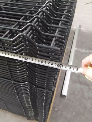 La cerca soldada con autógena curvada/3D decorativo al aire libre casero curvó la valla de seguridad soldada con autógena de Mesh Garden Fence Panels /3D del alambre